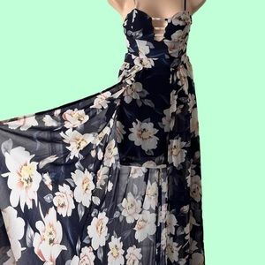 Vintage Label Fashion Nova Floral Print Dress size Small